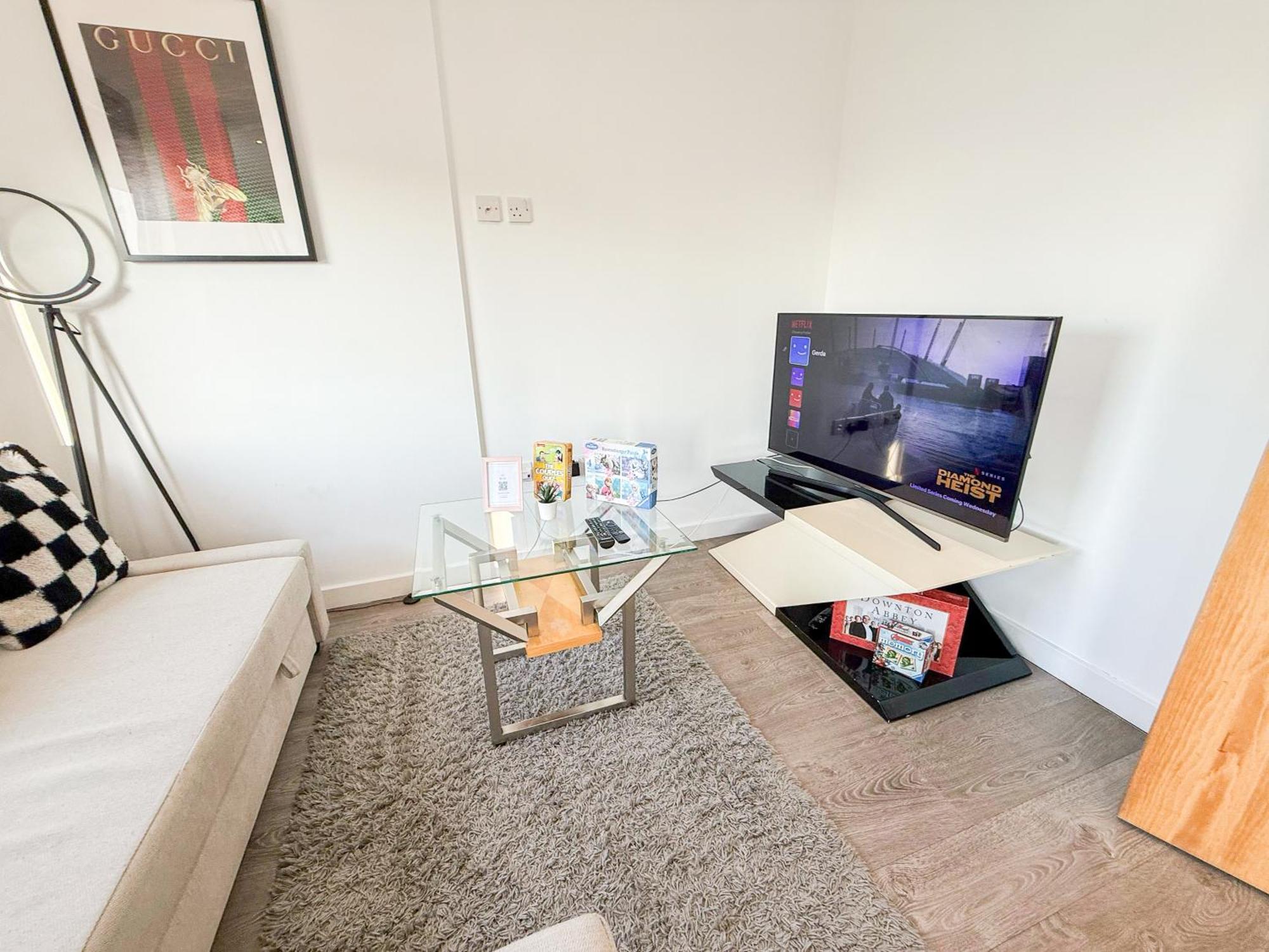 Contemporary Apartments With Private Terraces In Shoreditch, Hoxton, Islington Лондон Екстер'єр фото