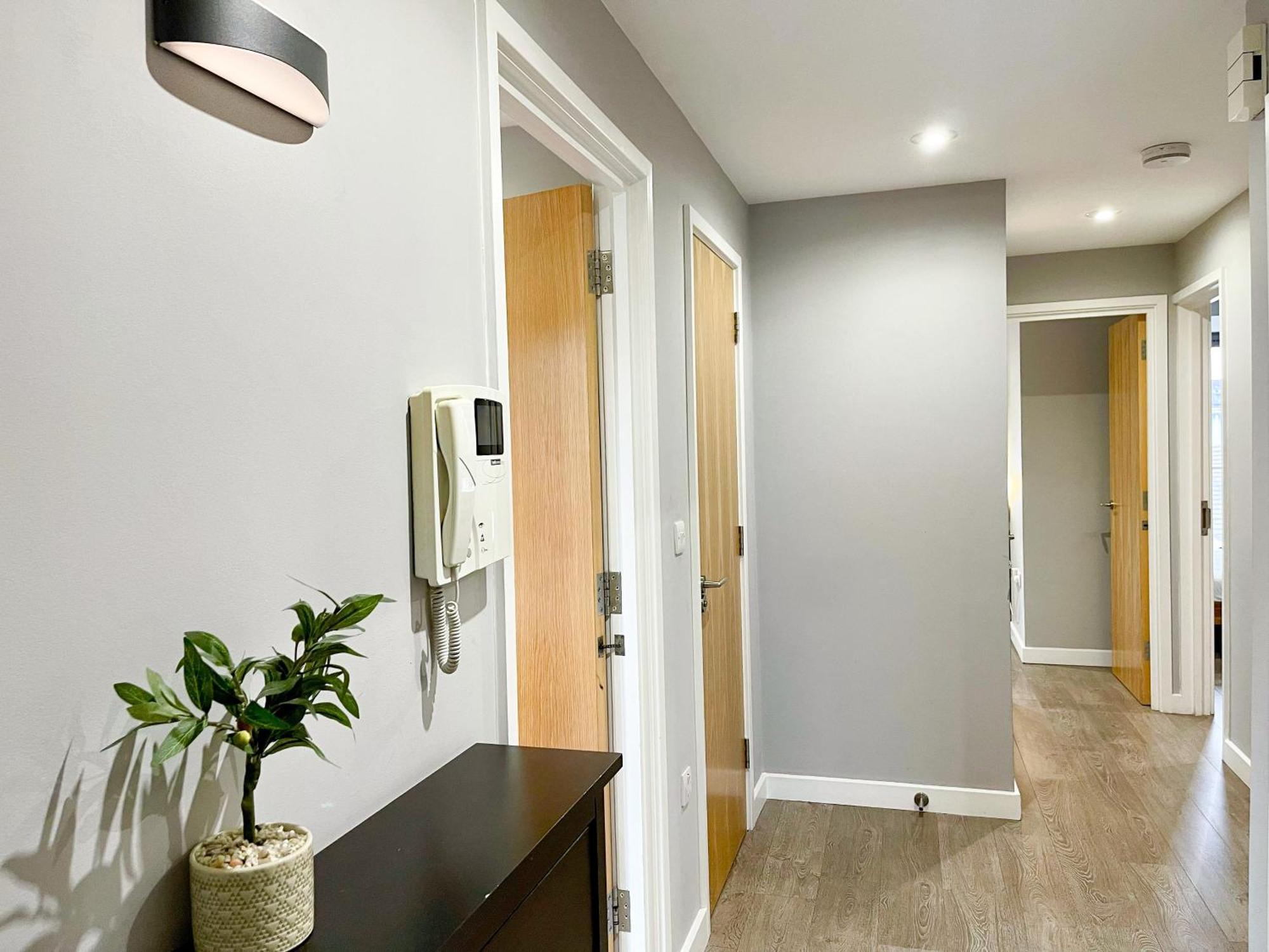 Contemporary Apartments With Private Terraces In Shoreditch, Hoxton, Islington Лондон Екстер'єр фото